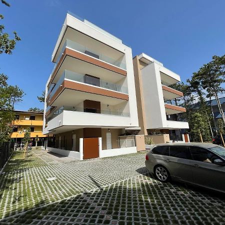 Iris Suite Bibione Exterior photo
