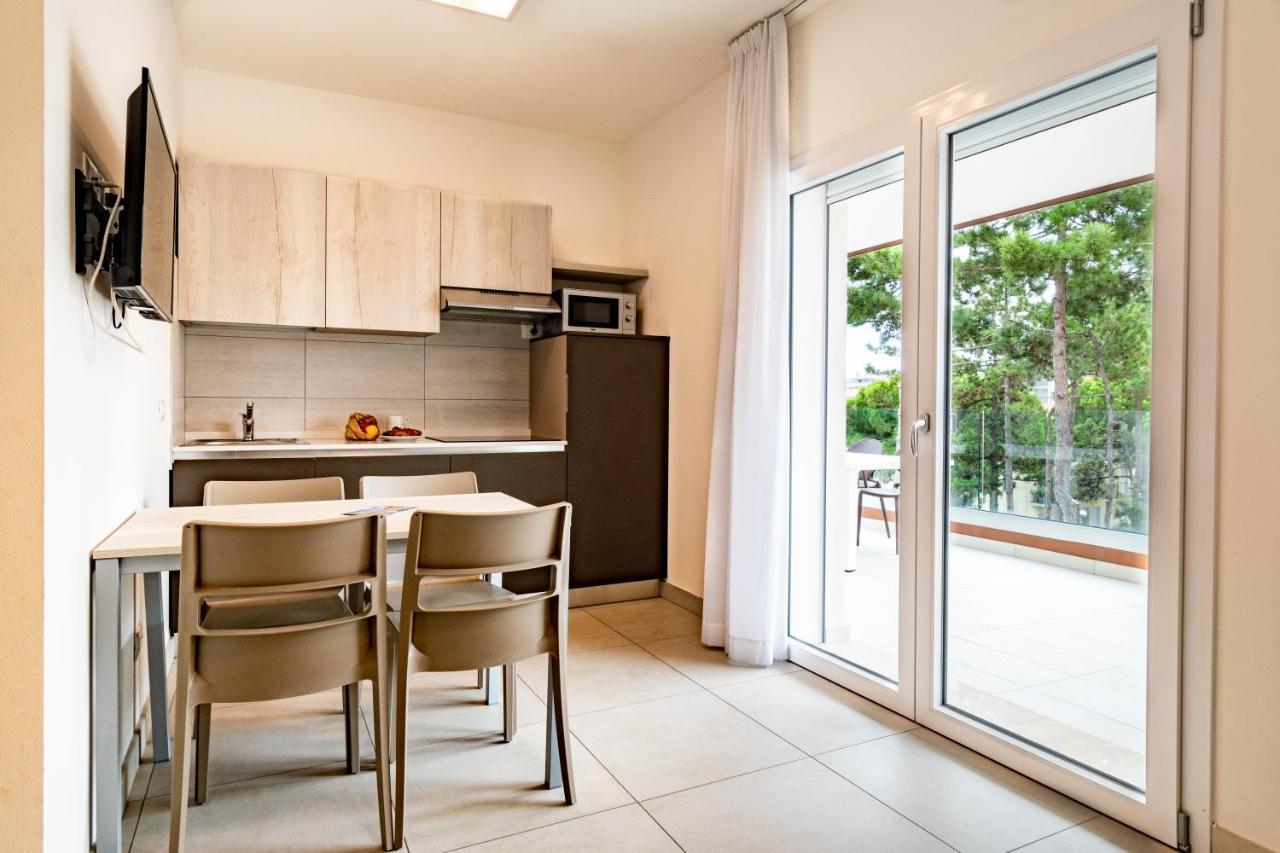 Iris Suite Bibione Exterior photo