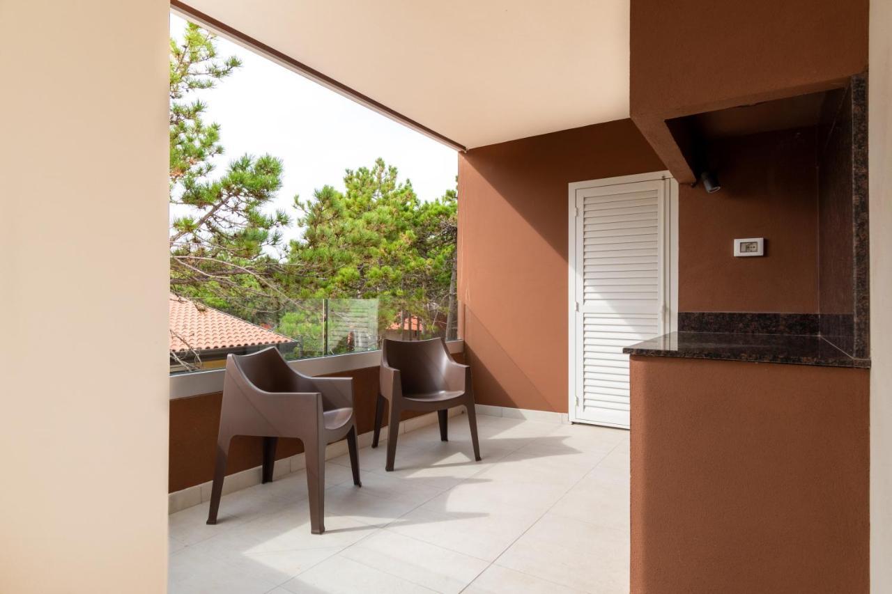 Iris Suite Bibione Exterior photo
